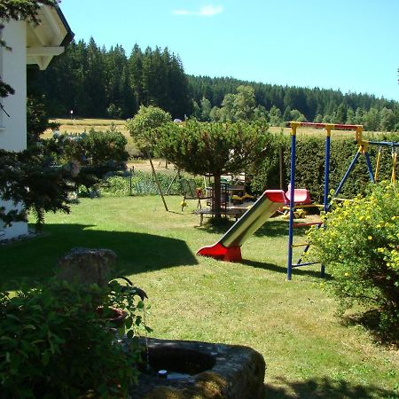 Schoenes Doppelzimmer Mit Separater Kueche Im Noerdlichen Nationalpark Schwarzwald Forbach Exterior photo